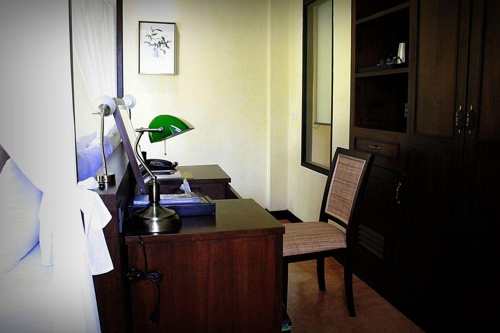 Hotel Ratchapruek Lanna Boutique Chiang Mai Zewnętrze zdjęcie